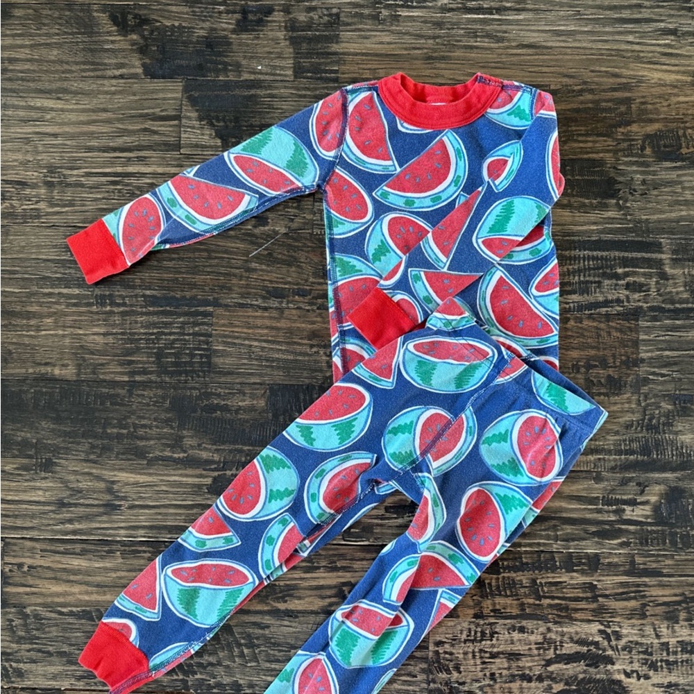 Hanna Andersson Red and Green Kids Pajama Set